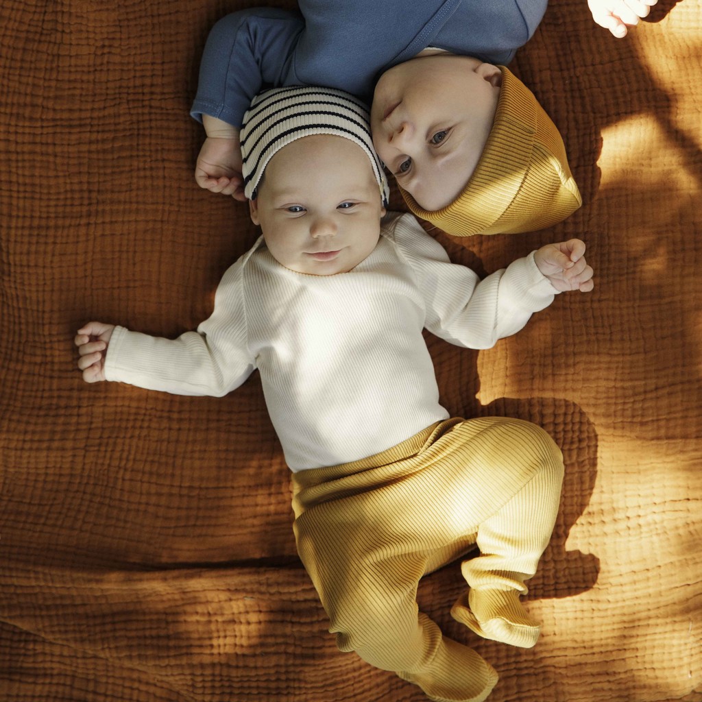 minimalisma Bamse Leggings / pants for babies Golden Leaf