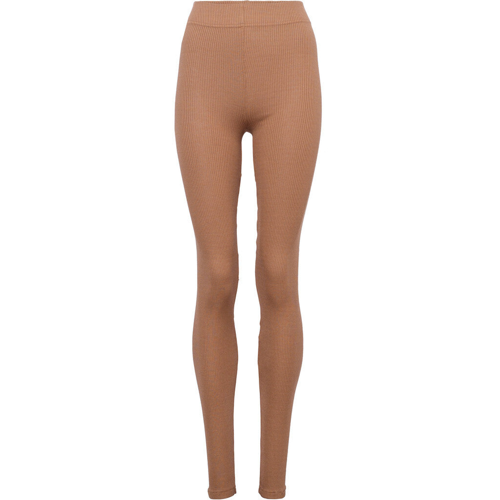 http://minimalisma.com/cdn/shop/files/Great-Leggings_pants_for_women-235-Bronze.jpg?v=1692045265