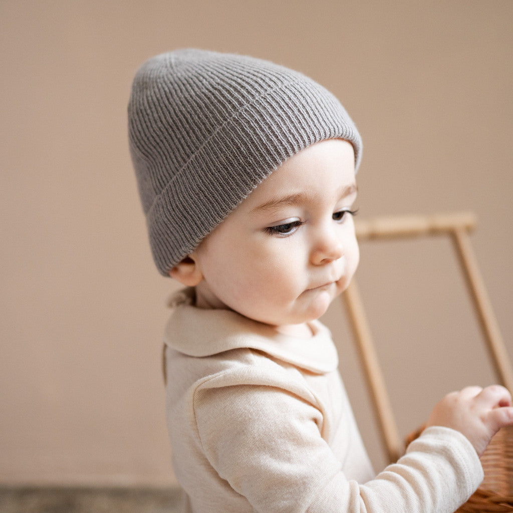 minimalisma Olin Hat / Bonnet Barnwood