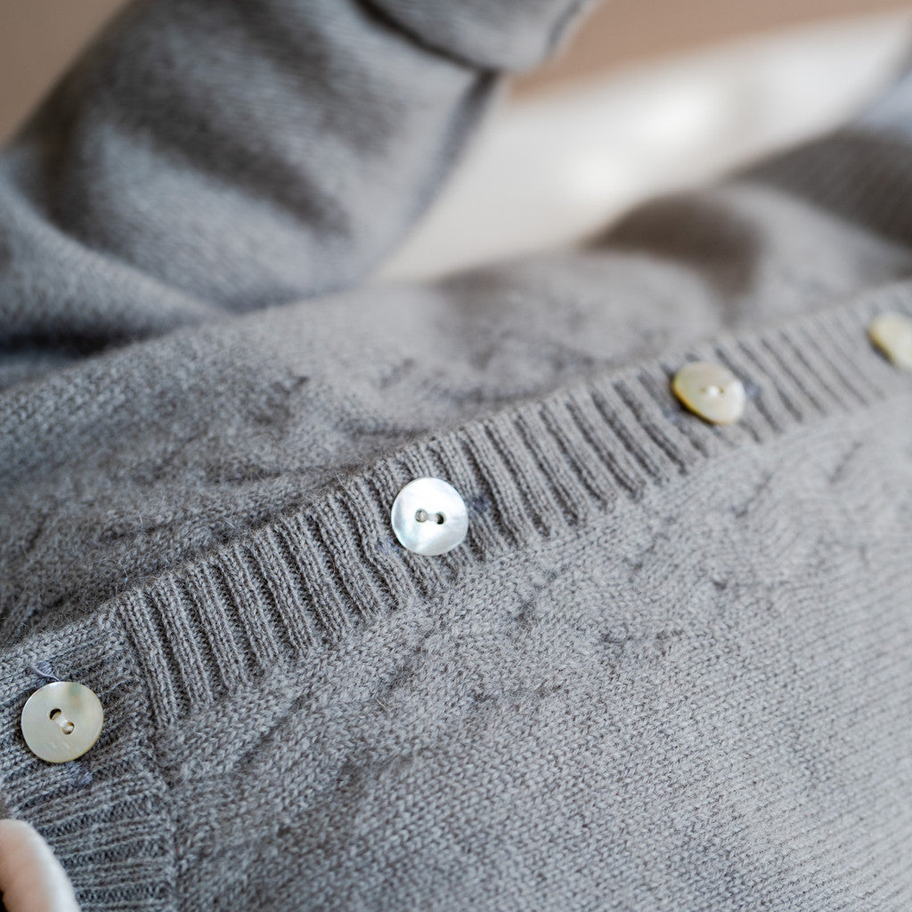 minimalisma Orla - Baby cashmere two-piece set Blouse for babies Barnwood