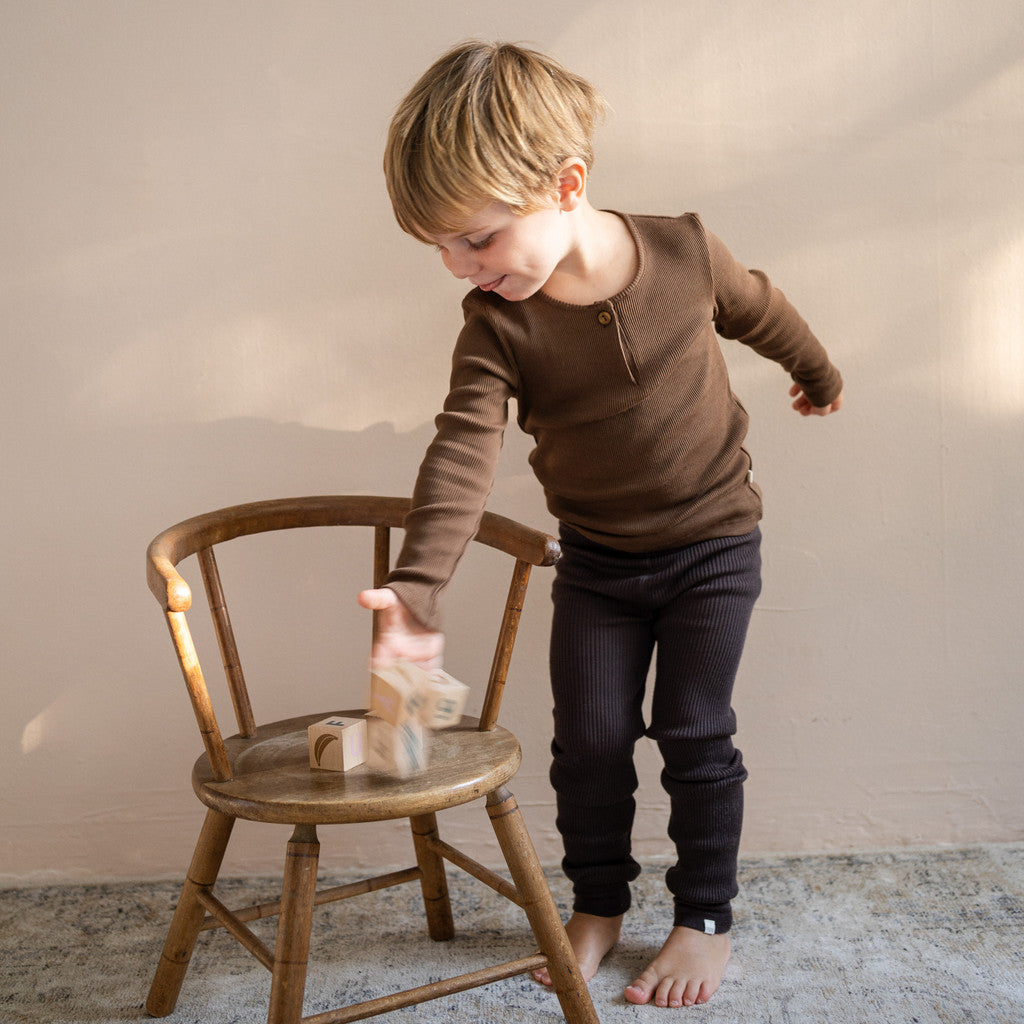 minimalisma Active - Children's wool leggings Leggings / pants for babies and kids Dark Chocolate