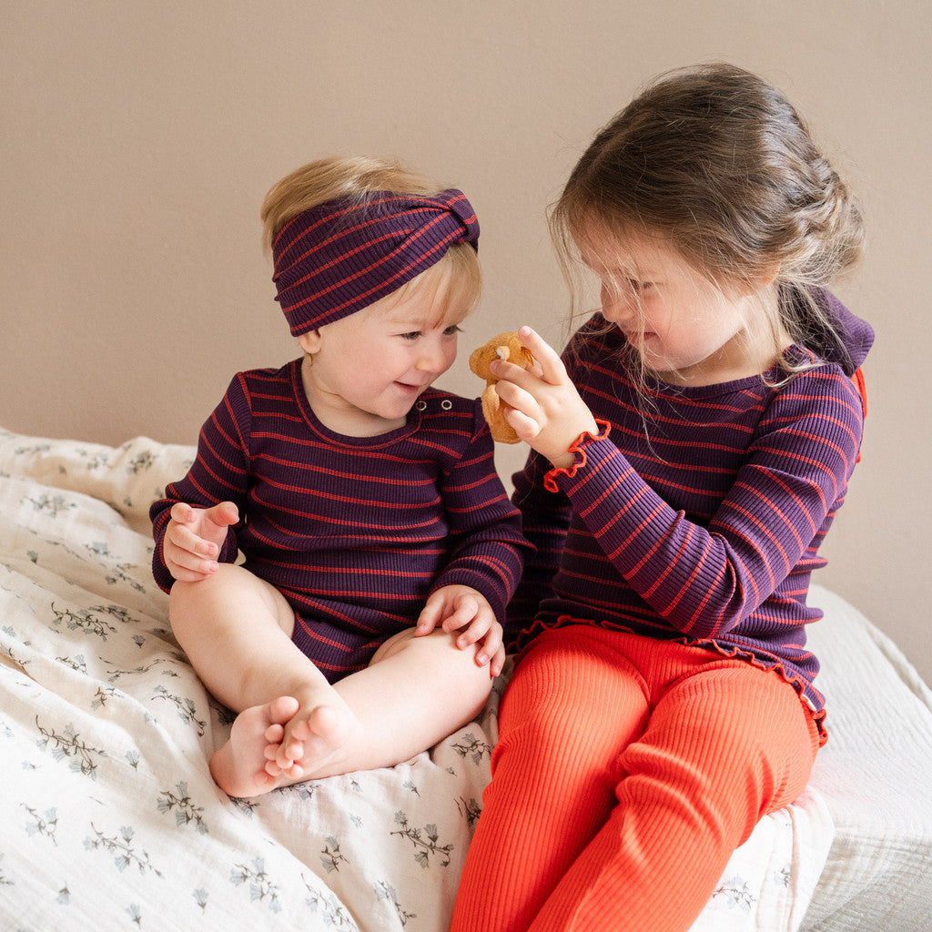 minimalisma Bergen-frill - Children's silk long sleeve top Blouse for kids Blackberry Red Stripes