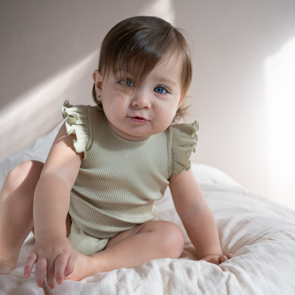 minimalisma Bippi - silk sleeveless bodysuit with ruffles Body Pear Sorbet