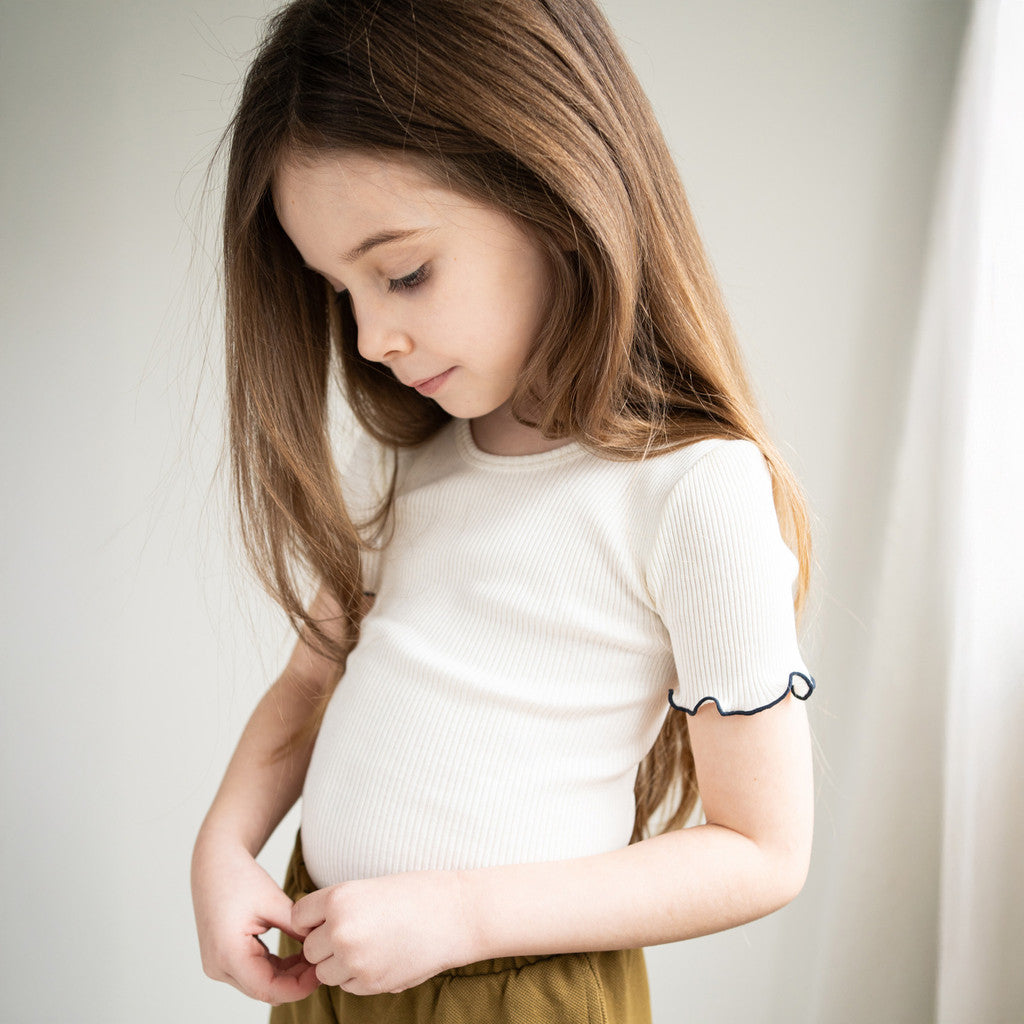 minimalisma Blomst 2-6Y Blouse for kids Cream with Dark Blue Contrast