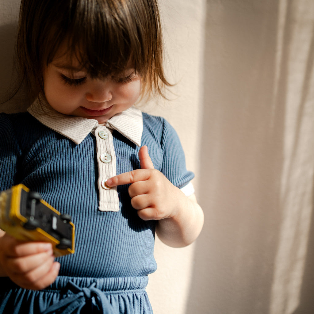 minimalisma Bolero - children's silk t-shirt with collar Blouse for kids Fjord Blue with Ecru