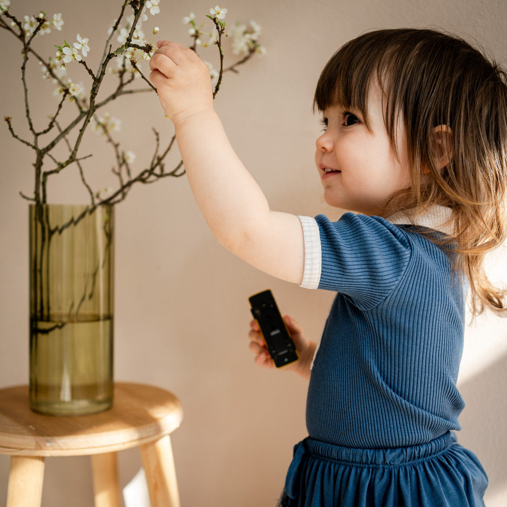 minimalisma Bolero - children's silk t-shirt with collar Blouse for kids Fjord Blue with Ecru
