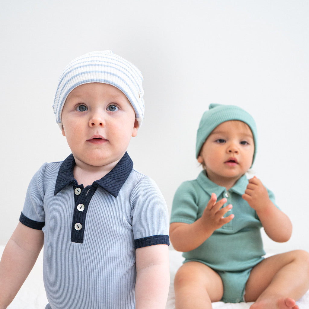 minimalisma Bolo - Baby silk short sleeve bodysuit with polo collar Body Clearwater with Dark Blue
