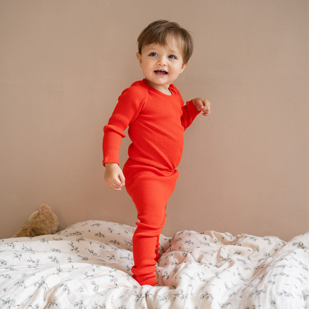 minimalisma Bono - Baby silk long sleeve bodysuit Body Red