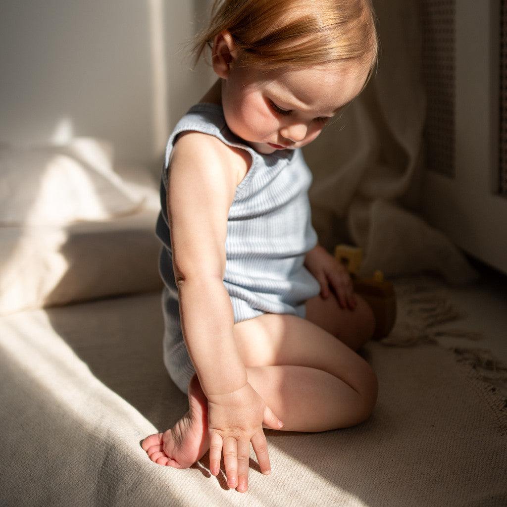 minimalisma Bornholm - Baby silk sleeveless bodysuit Body Clearwater
