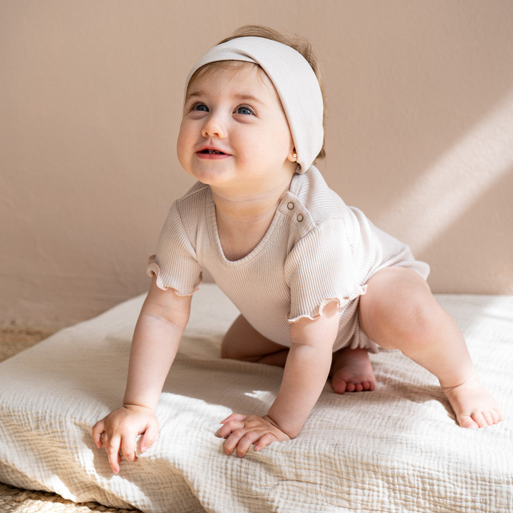 minimalisma Buddy Body Ecru with Sweet Rose