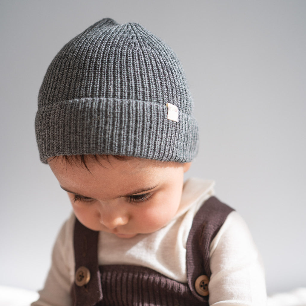 minimalisma Dome - Children's organic cotton beanie Hat / Bonnet Dark Grey Melange