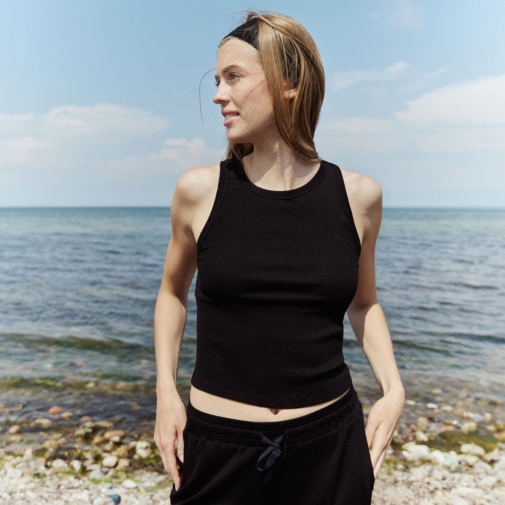 minimalisma Geni - cropped silk top for women Blouse for women Black