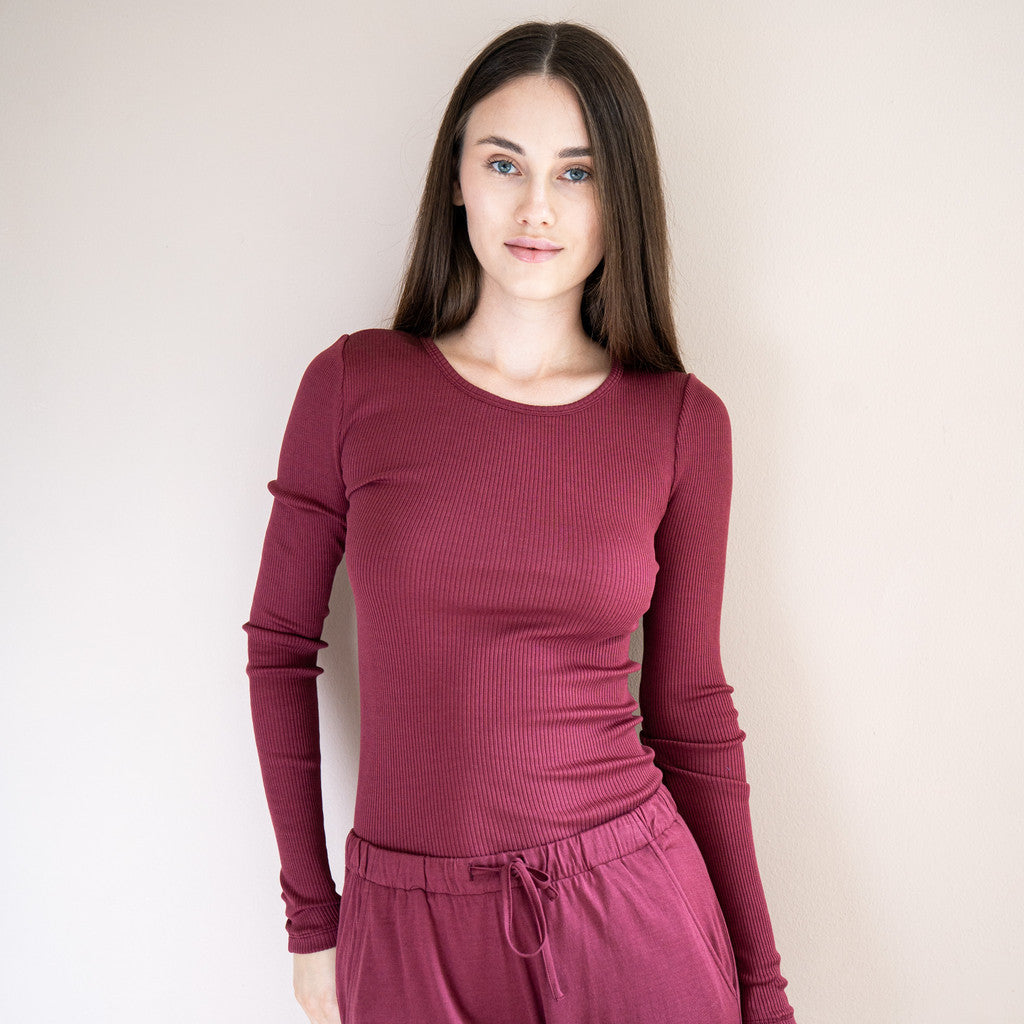 minimalisma Gerda Blouse for women Pomegranate