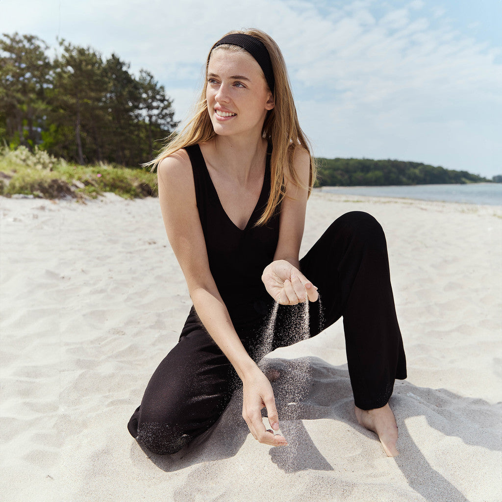 minimalisma Hairloom - silk pants for women Leggings / pants for women Black