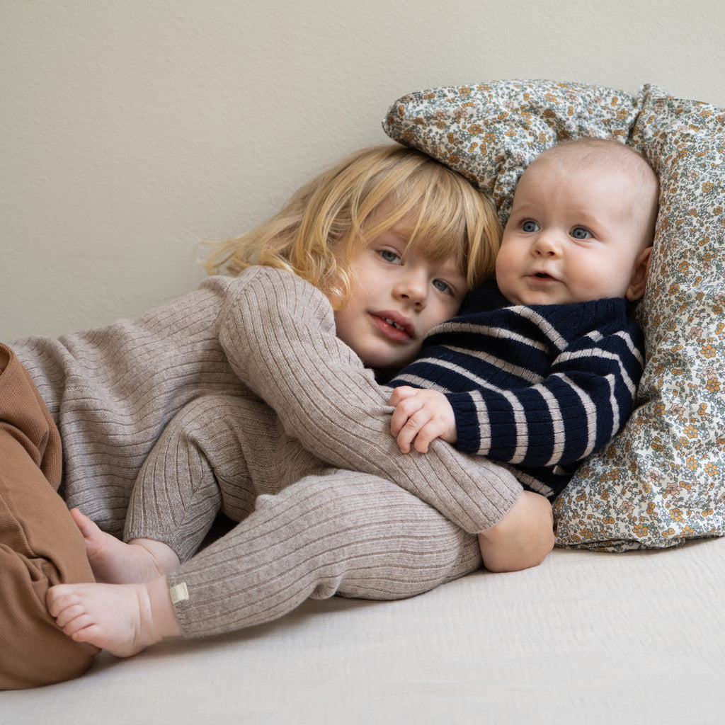 minimalisma Idol - Cashmere/wool leggings for babies Leggings / pants for babies Light Haselnut