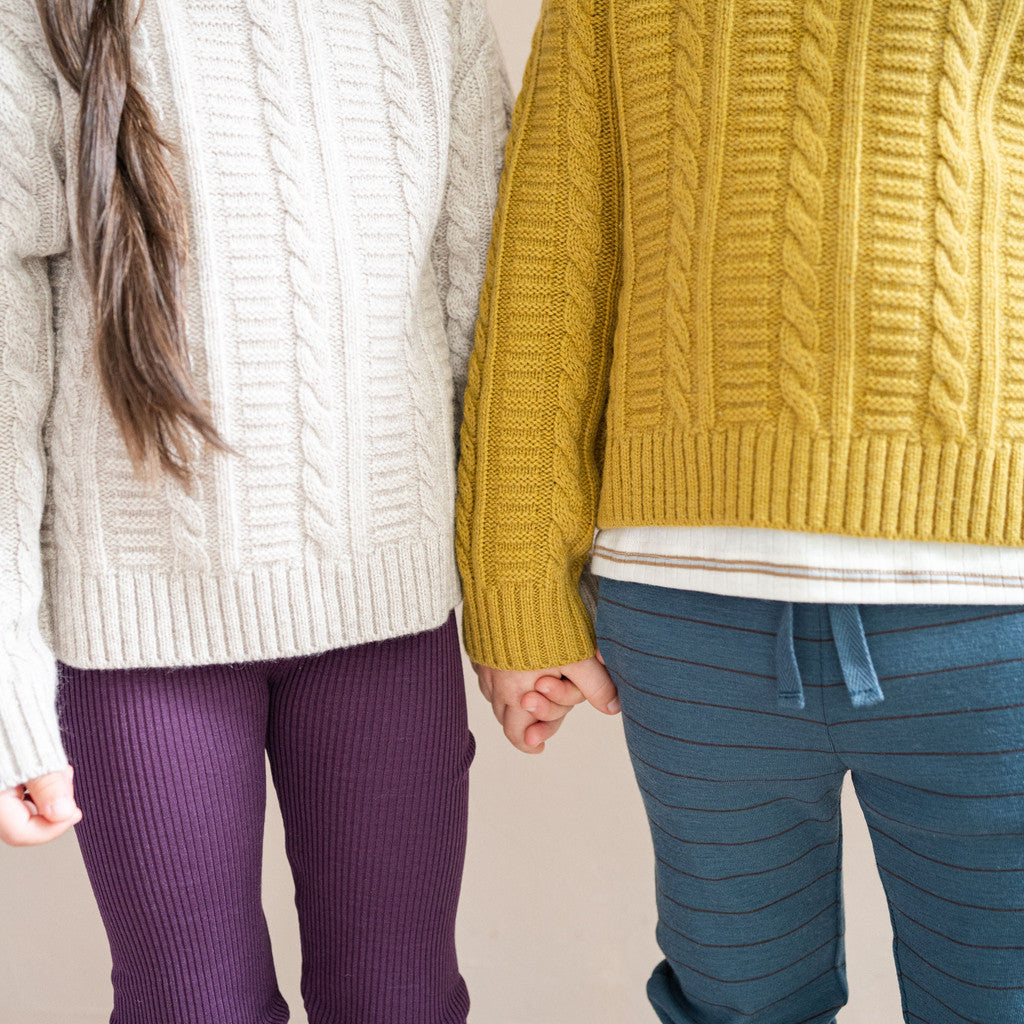 minimalisma Indulge - Children's cashmere/wool cableknit sweater Blouse for kids Ecru Melange