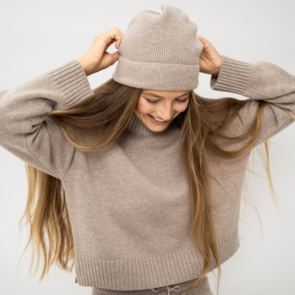 minimalisma Infinity-Z Hat / Bonnet Cold Haze