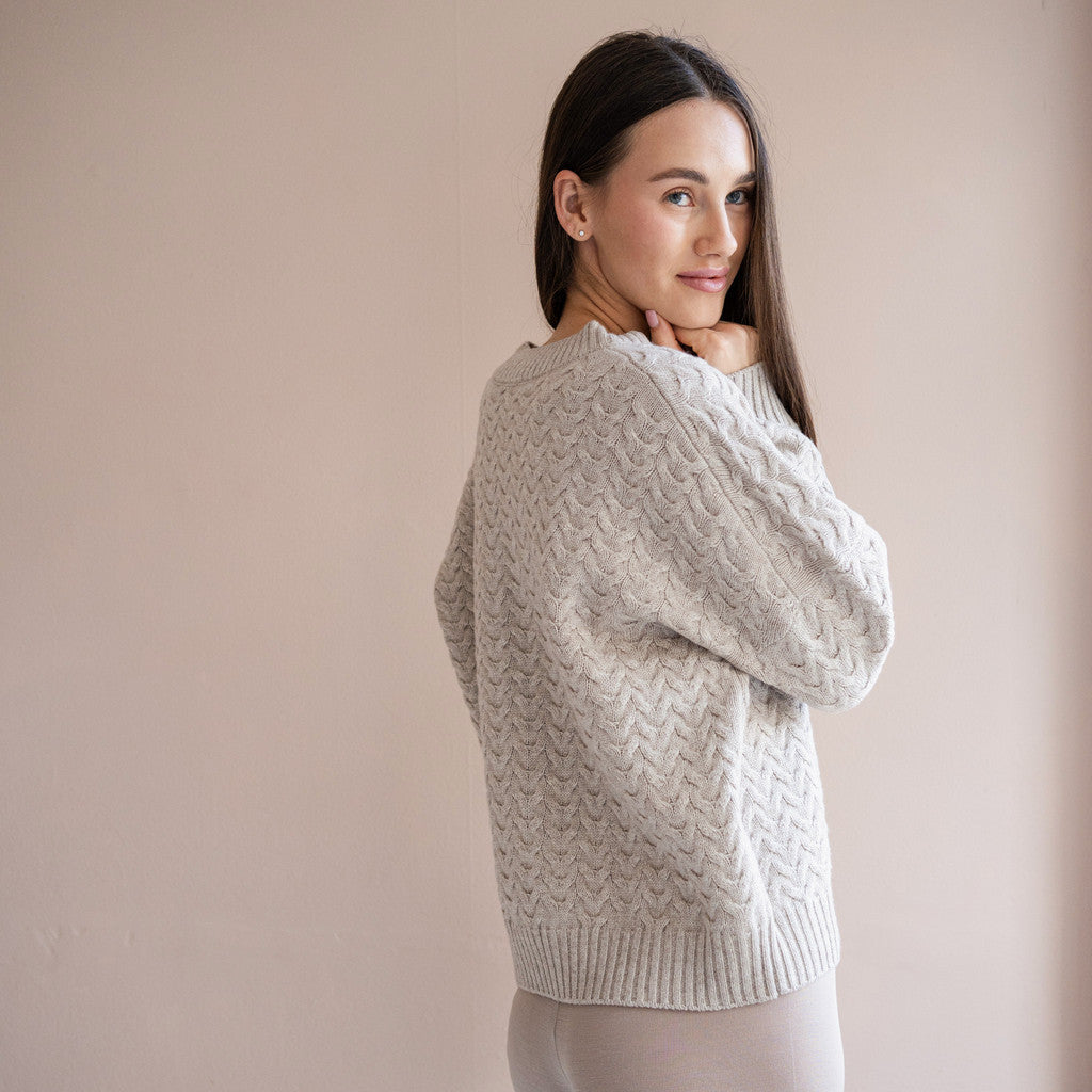 minimalisma Ingrid - Women's cashmere/lambswool cable knit sweater sweater Blouse for women Ecru Melange