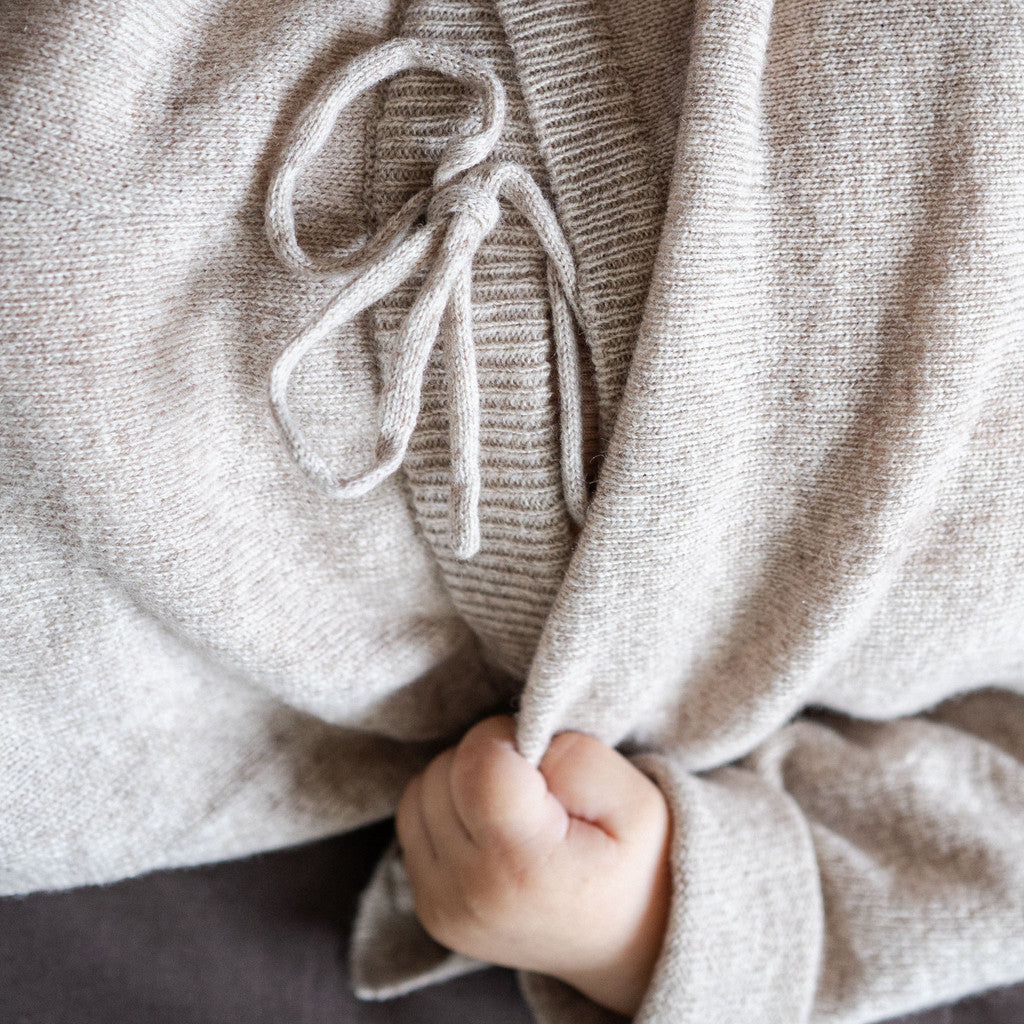minimalisma Innocent - Baby wool/cashmere knitted sweater Blouse for babies Ecru Melange