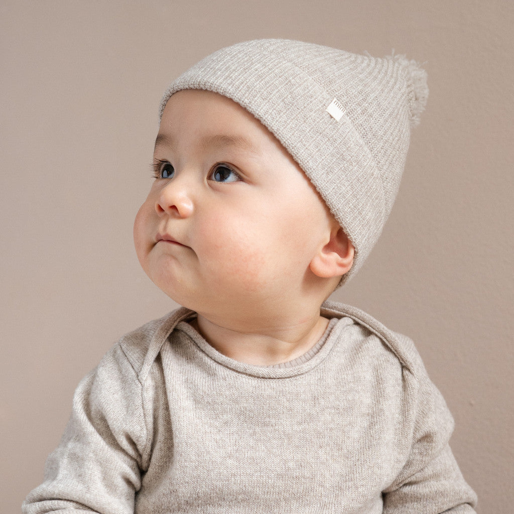 minimalisma Ipom - Children's cashmere/wool beanie Hat / Bonnet Ecru Melange