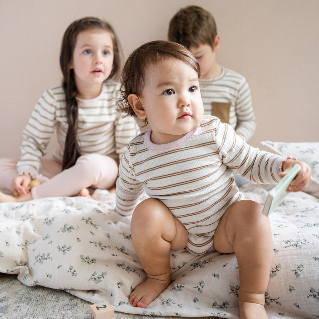minimalisma Ninja - Baby organic cotton long sleeve bodysuit Body Cherry Lark Stripes