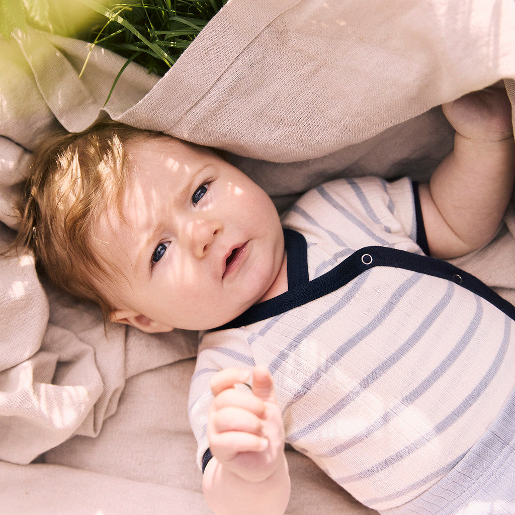 minimalisma Nola Body Powder Blue Stripes