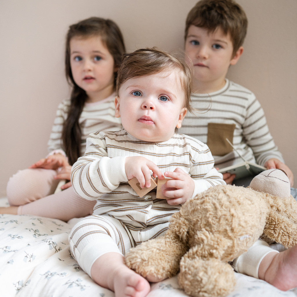 minimalisma Noori - Baby organic cotton pyjamas Jumpsuit Powder Lark Stripes