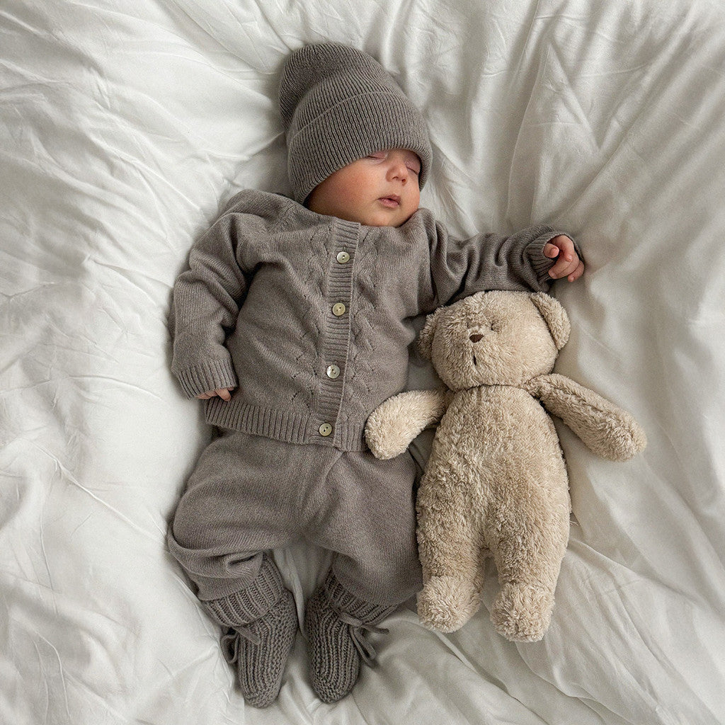 minimalisma Olin Hat / Bonnet Barnwood