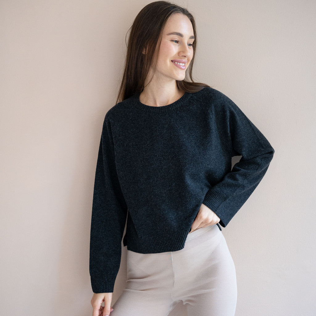 minimalisma Opal Blouse for women Black melange