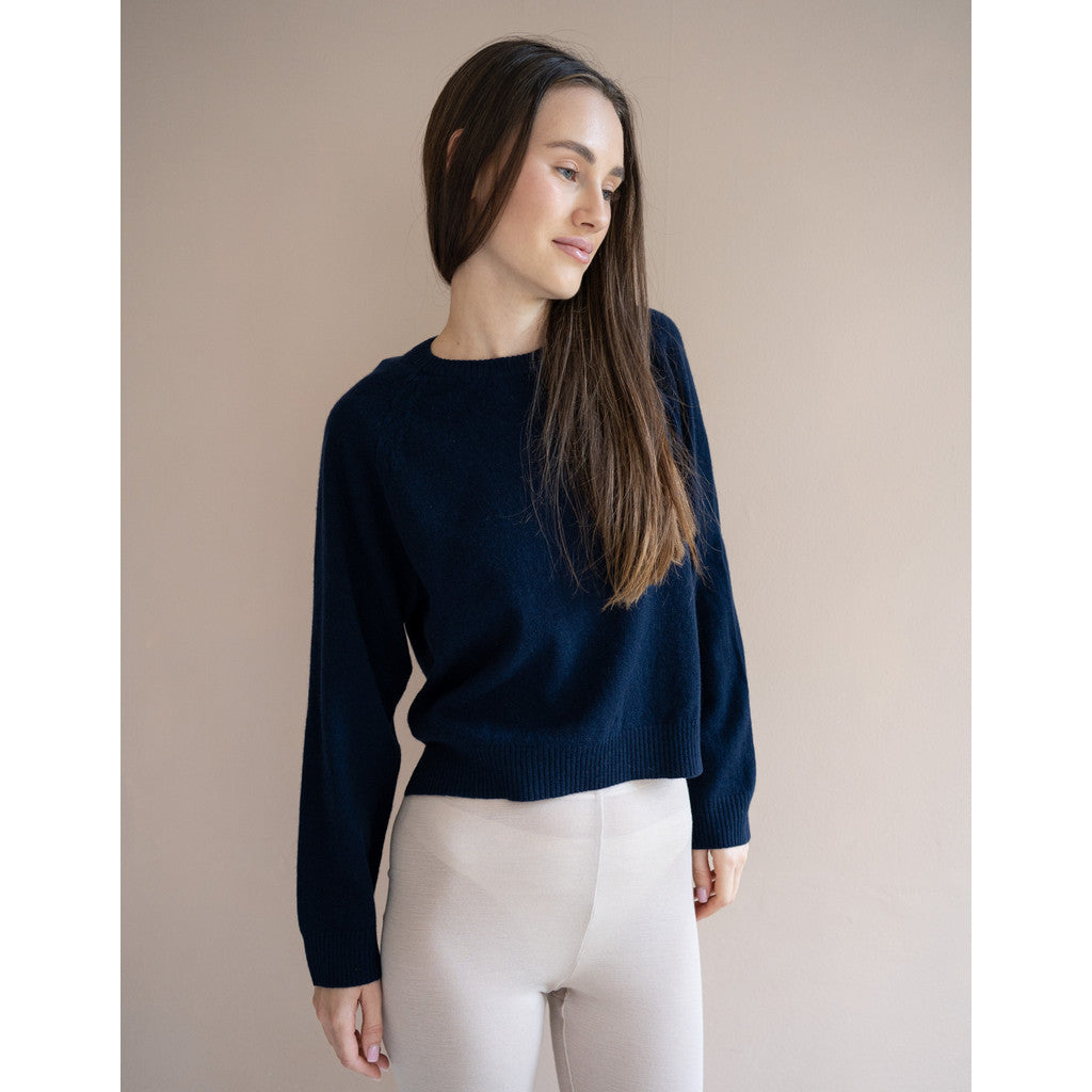 minimalisma Opal Blouse for women Navy