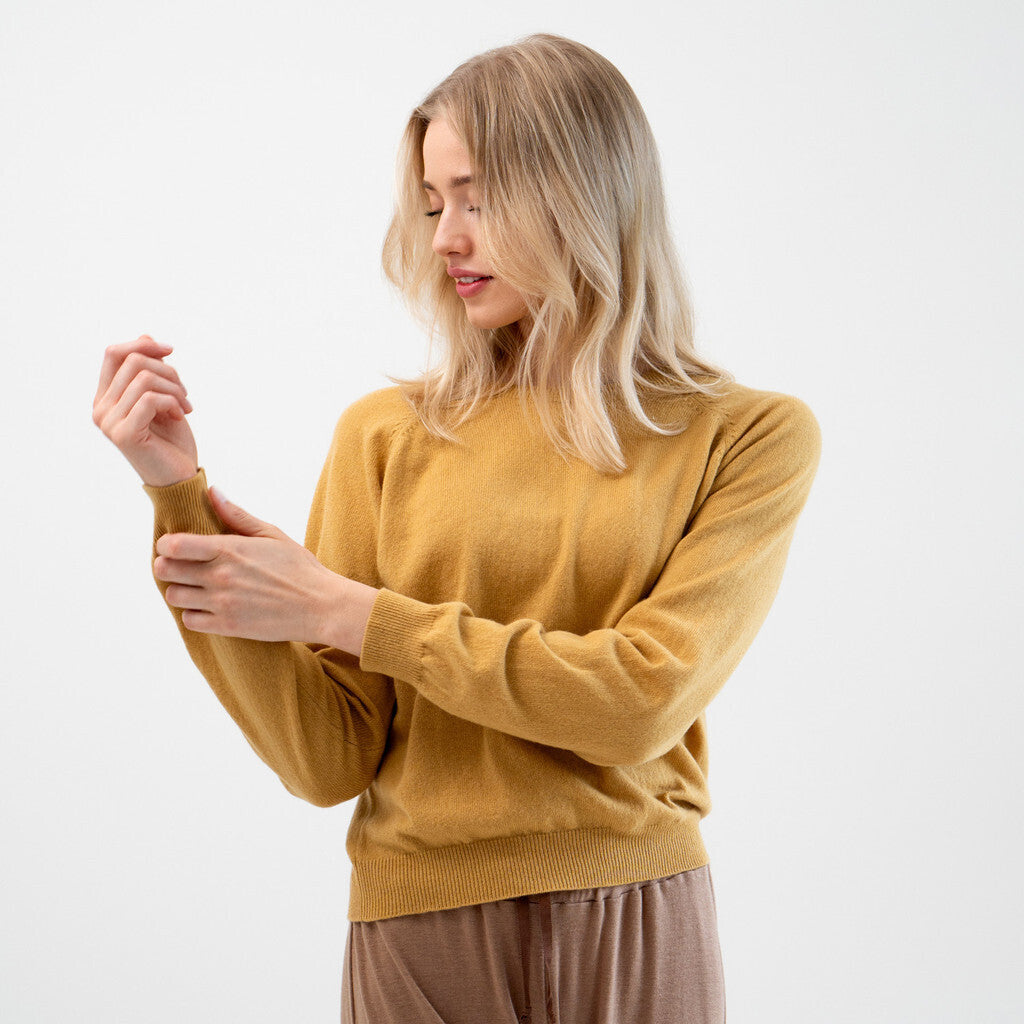 minimalisma Opus Blouse for women Golden Leaf