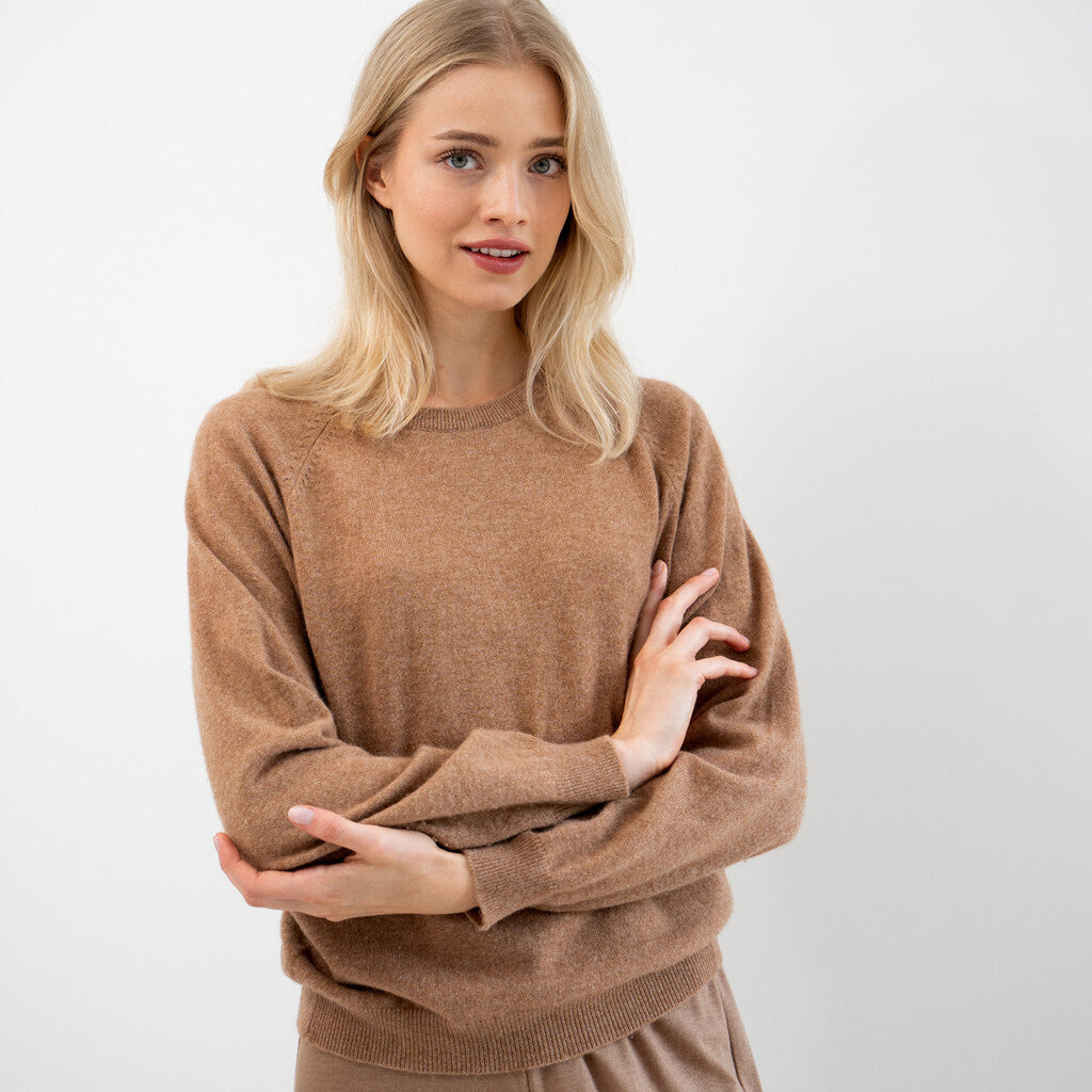 minimalisma Opus Blouse for women Walnut