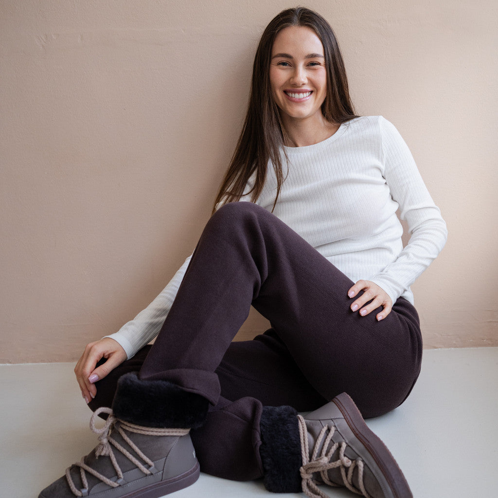 minimalisma Raven - Women's organic cotton track pants Leggings / pants for women Dark Chocolate