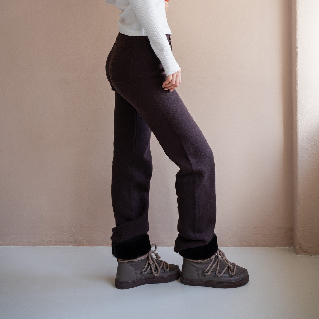 minimalisma Raven - Women's organic cotton track pants Leggings / pants for women Dark Chocolate