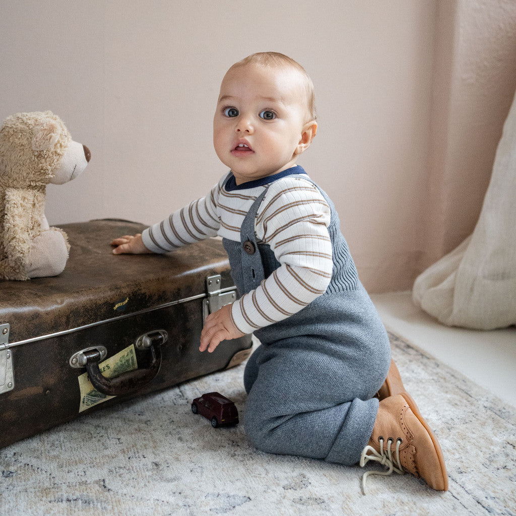 minimalisma Rebel - Baby organic cotton strap pants Leggings / pants for babies Grey Melange