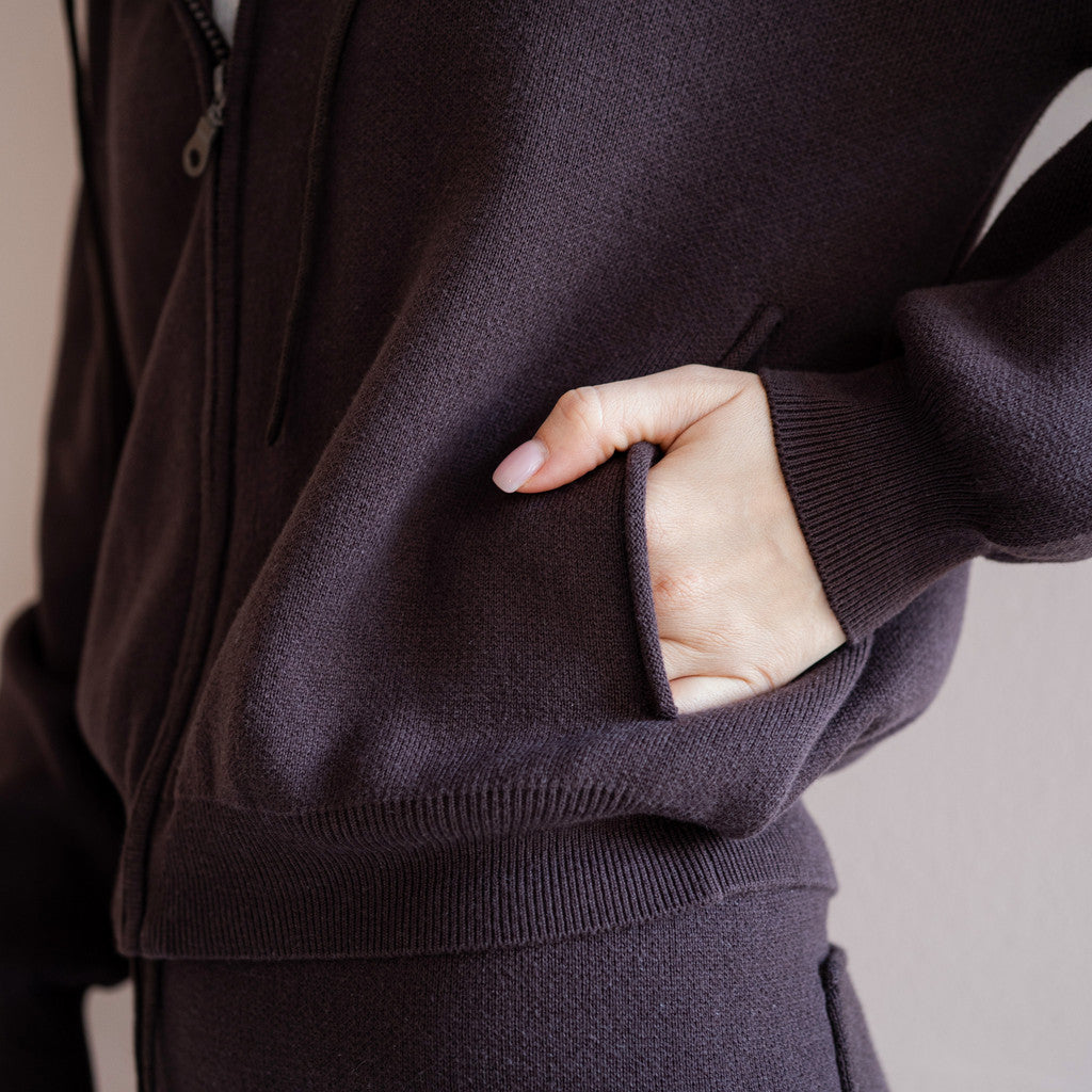 minimalisma Robin - Women's organic cotton hoodie Blouse for women Dark Chocolate