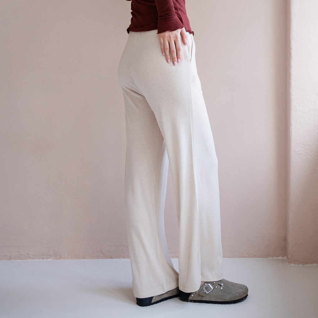 minimalisma Tea Leggings / pants for women Buttercream