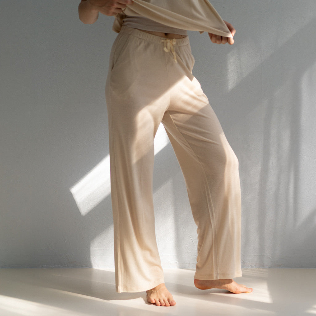 minimalisma Tea - Women's silk/wool pants Leggings / pants for women Buttercream