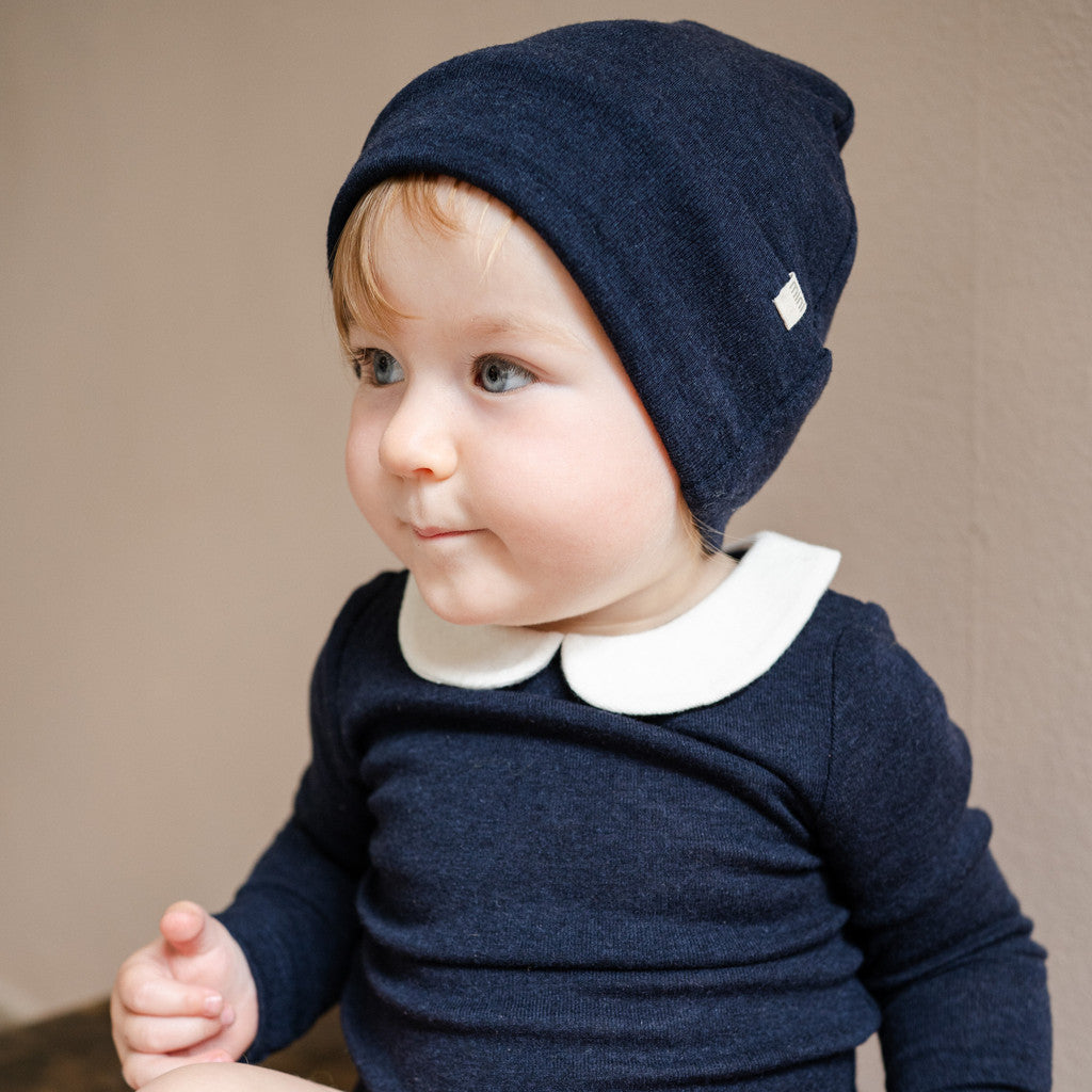 minimalisma Titan - Baby wool/silk beanie Hat / Bonnet Night