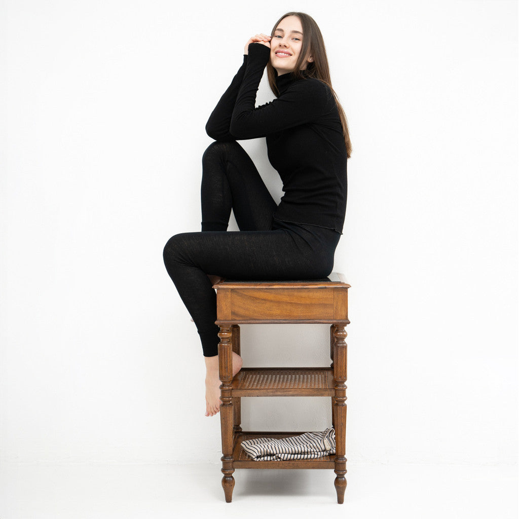 minimalisma Tora Blouse for women Black