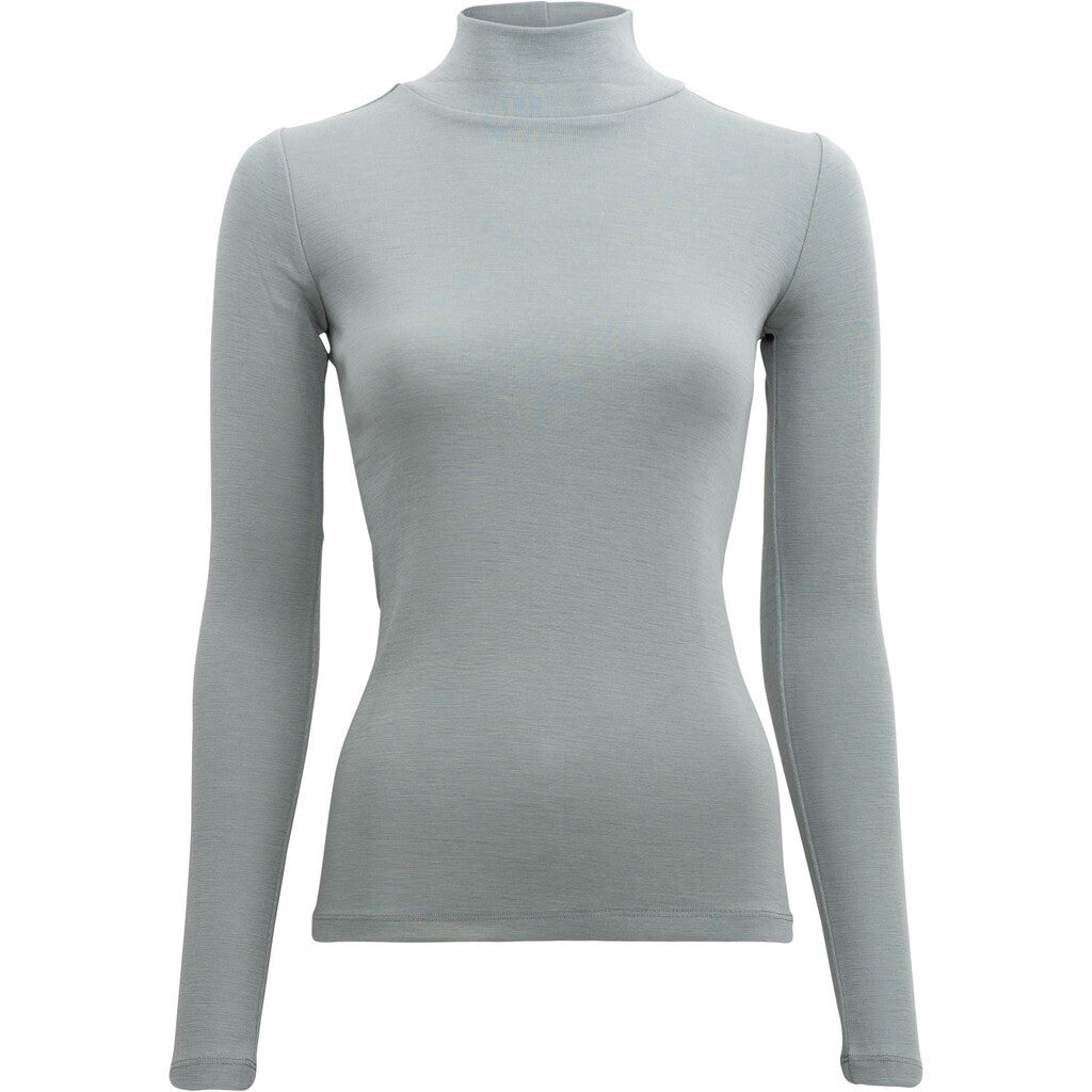 minimalisma Vakrast Blouse for women Arctic Mist