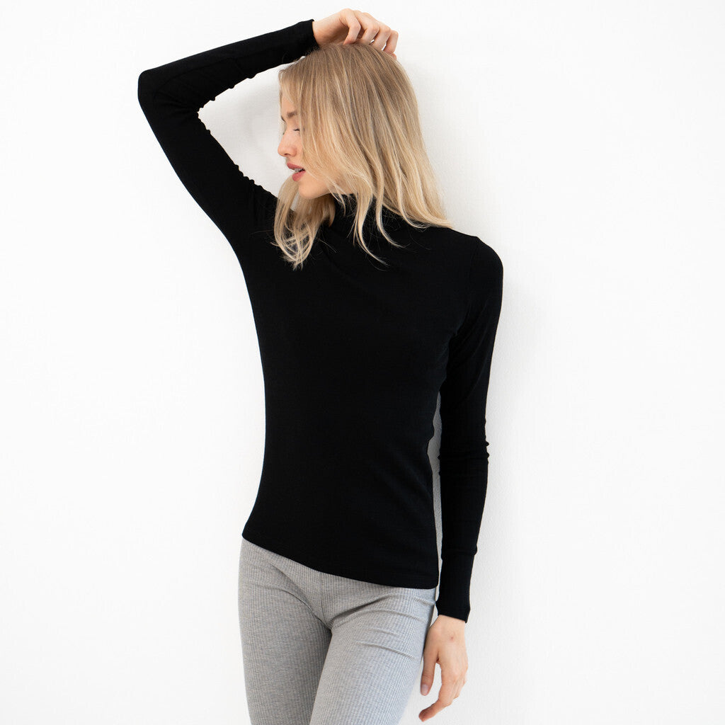 minimalisma Vakrast Blouse for women Black