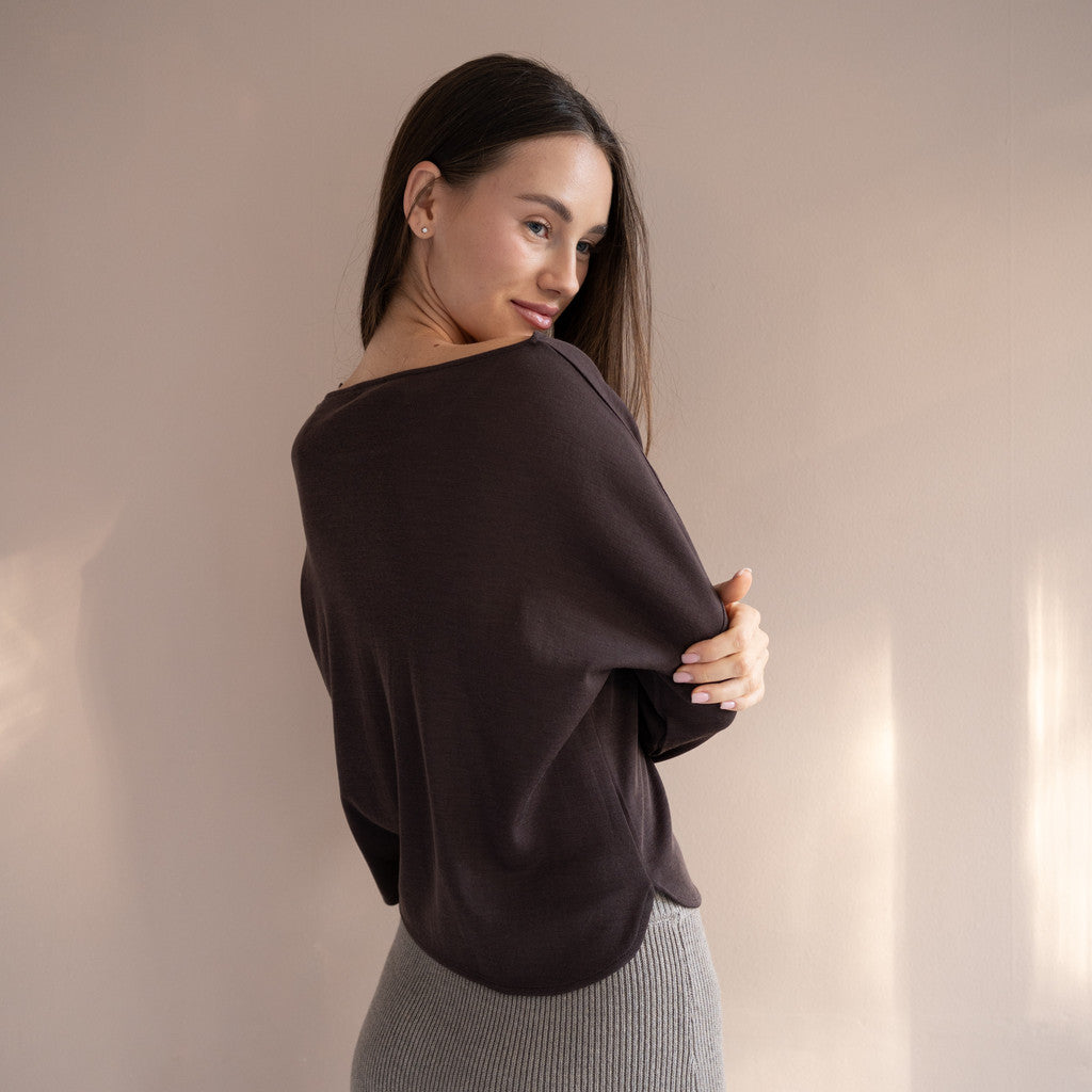 minimalisma Vega - Women's wool long sleeve top Blouse for women Dark Chocolate