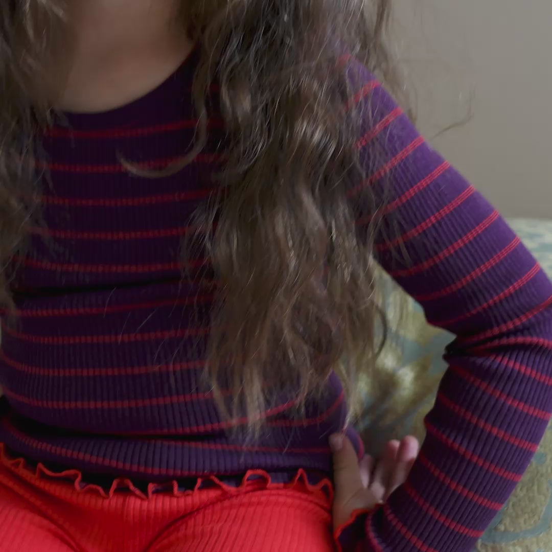 minimalisma Bergen-frill - Children's silk long sleeve top Blouse for kids Blackberry Red Stripes