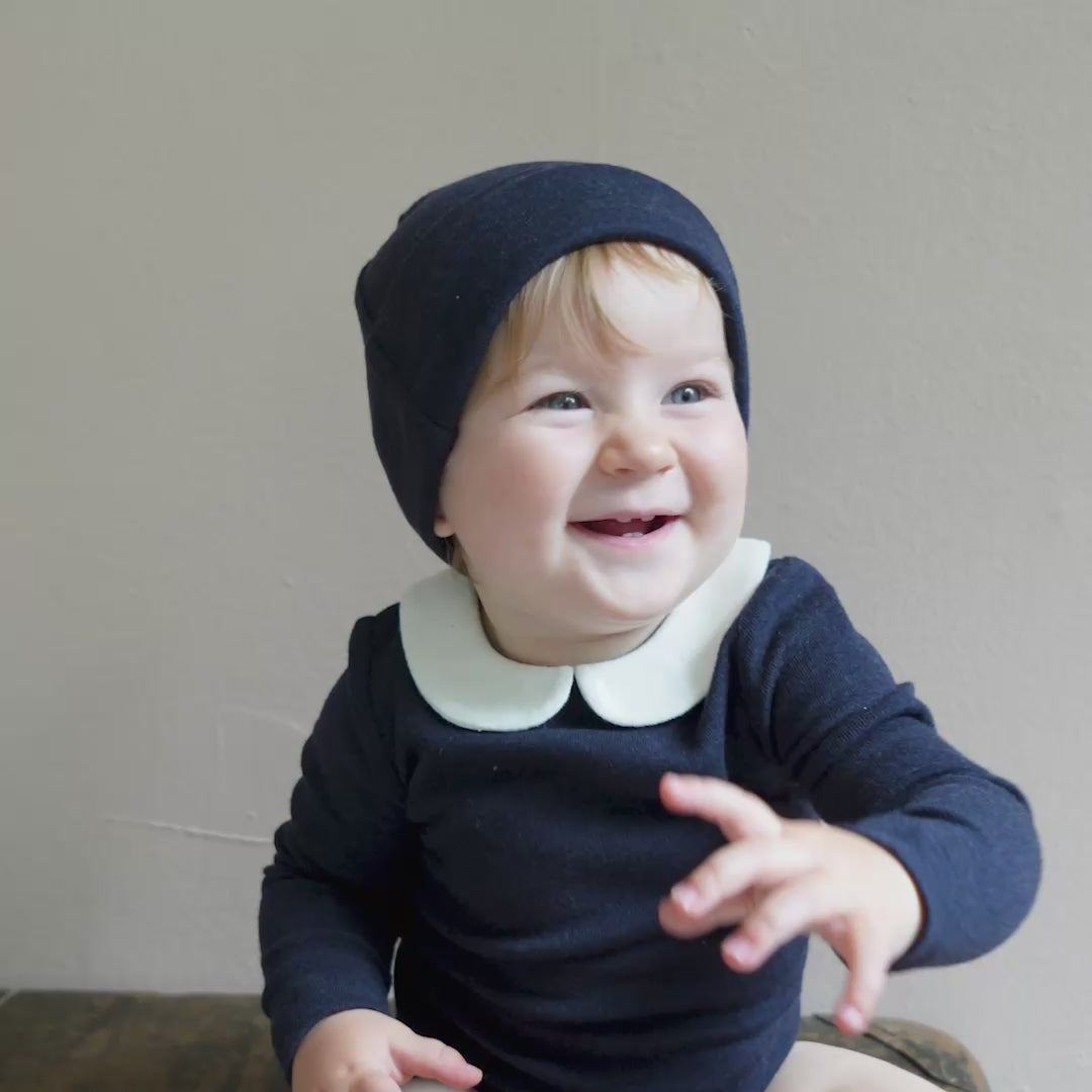 minimalisma Titan - Baby wool/silk beanie Hat / Bonnet Night