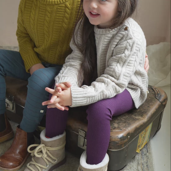 minimalisma Arona-frill - Babies and children's wool leggings Leggings / pants for babies and kids Bordeaux with Peony