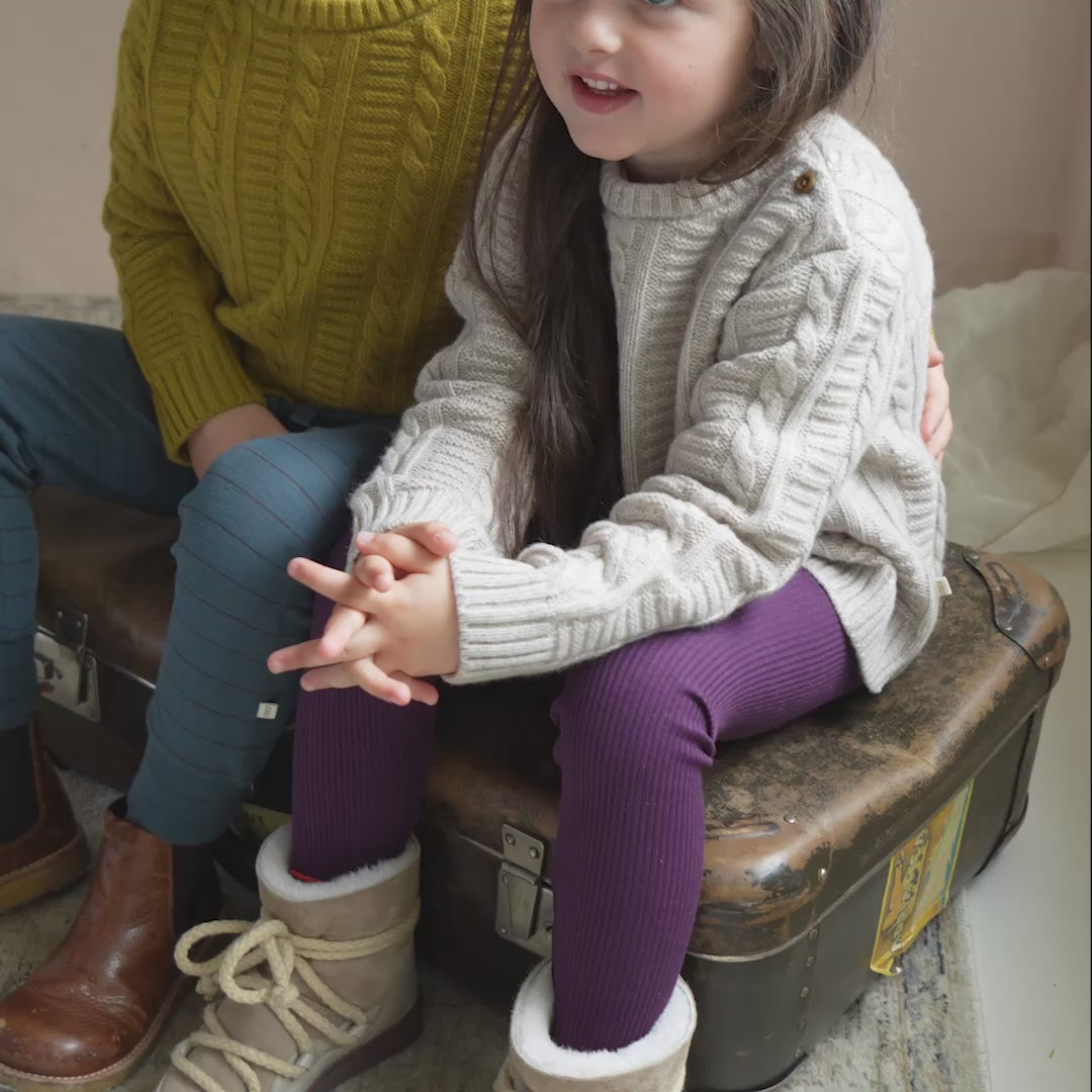 minimalisma Arona-frill - Babies and children's wool leggings Leggings / pants for babies and kids Bordeaux with Peony