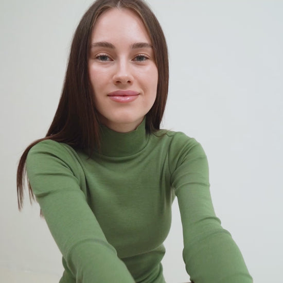 minimalisma Vakrast Blouse for women Greenery