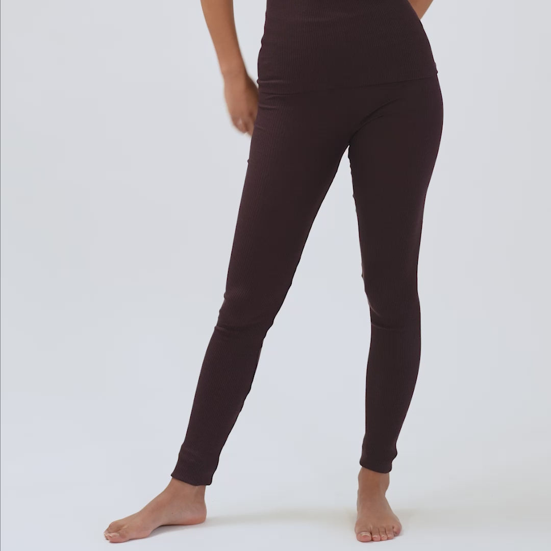 minimalisma Great Leggings / pants for women Cacao