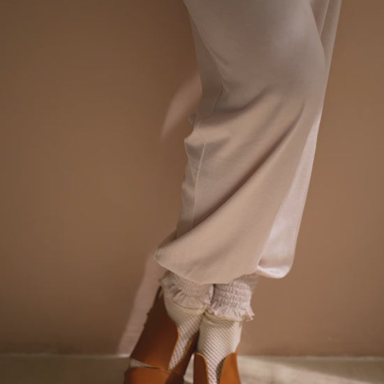 minimalisma Hortensia Leggings / pants for women Ecru